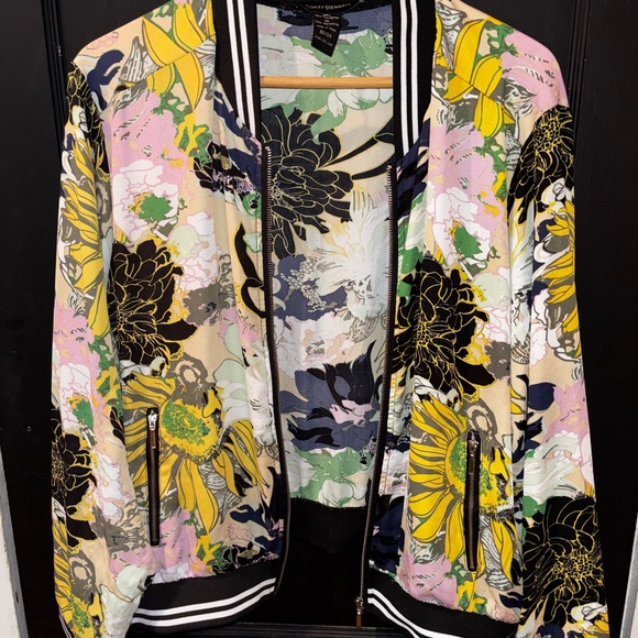 Ashley Stewart Floral Bomber Jacket - Yellow, Black & Pink Women Size 22/24 3XL - Picture 6 of 7